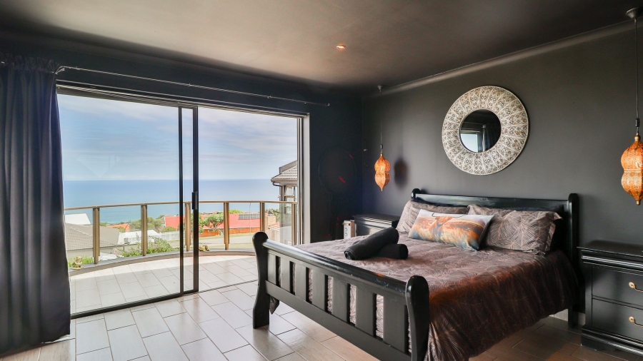  Bedroom Property for Sale in Dana Bay Western Cape
